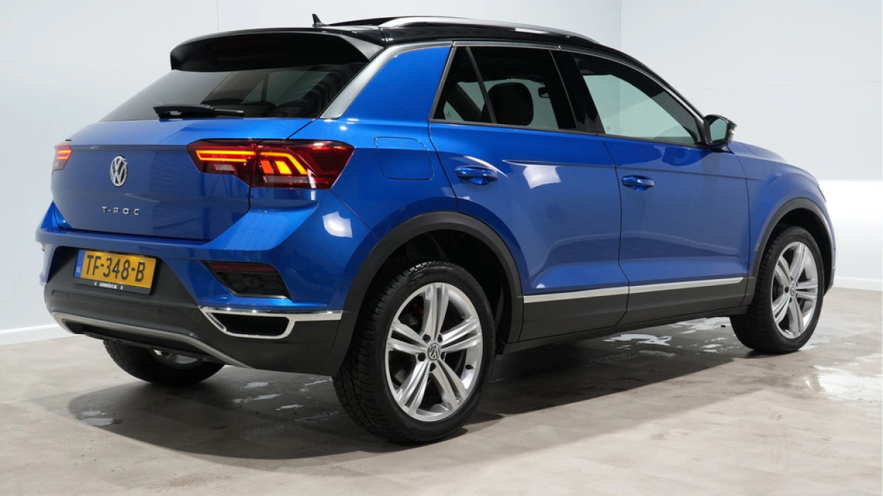 Volkswagen T-Roc 1.5 TSI 150pk Automaat Sport Executive Advance