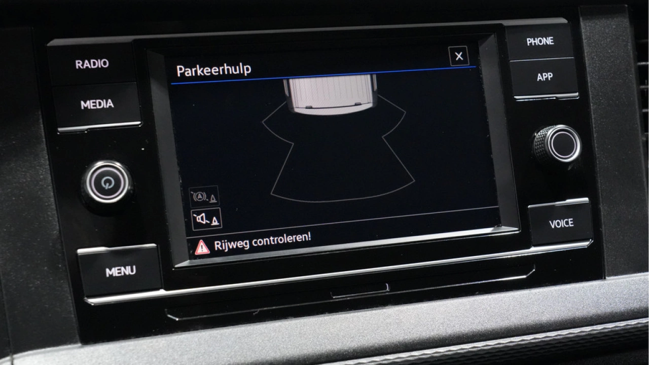 VW Bedrijfswagens Transporter 2.0 TDI 110PK L1H1