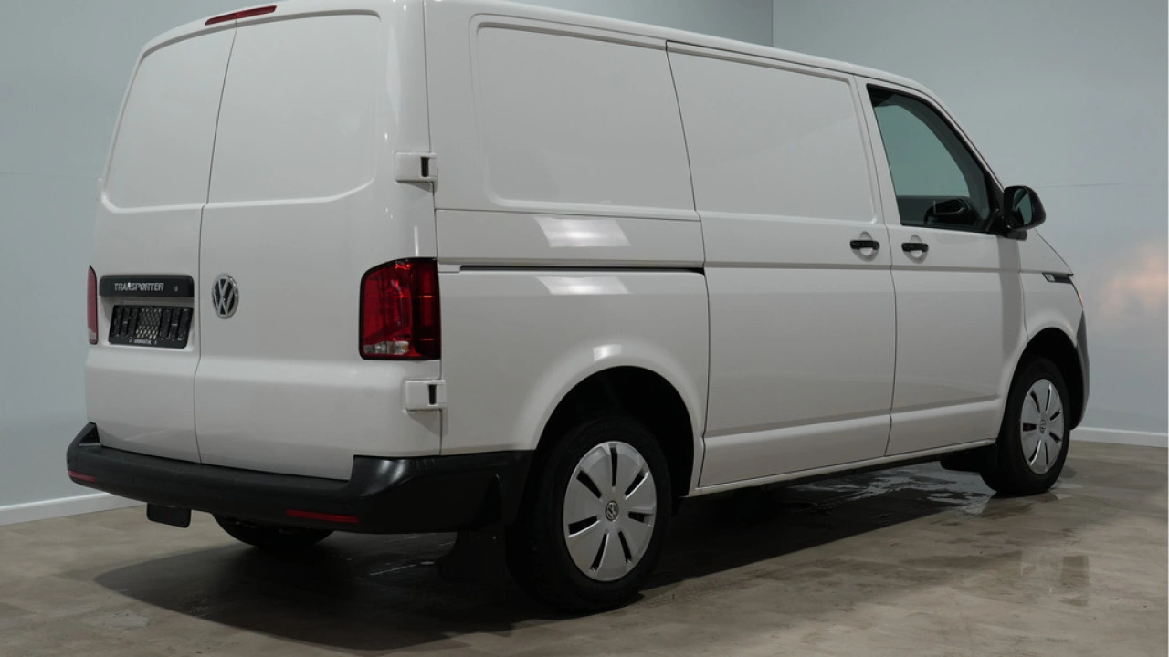 VW Bedrijfswagens Transporter 2.0 TDI 110PK L1H1