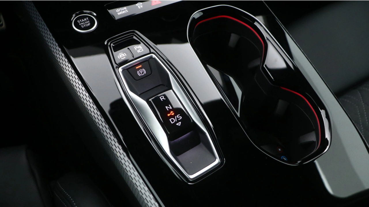 Audi A5 Limousine 2.0 e-hybrid quattro S edition