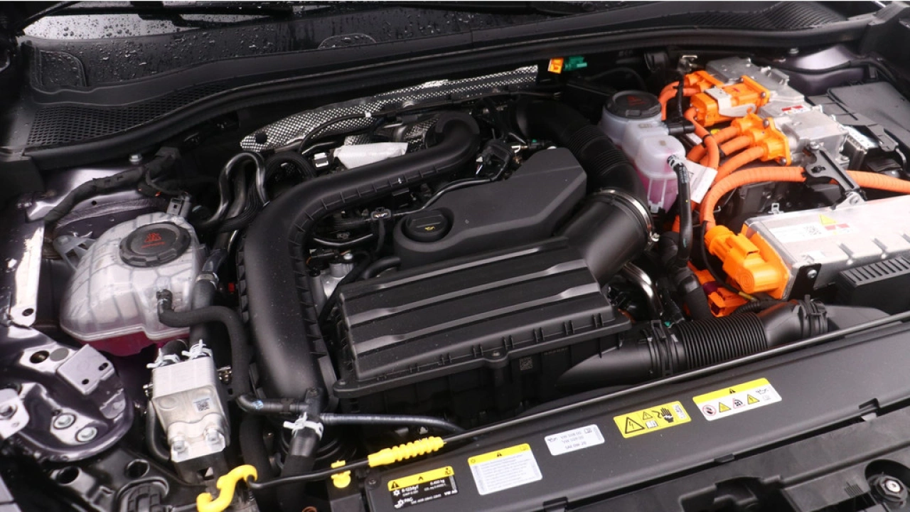 CUPRA Leon Sportstourer 1.5 TSI e-Hybrid Business / Demonstratieauto