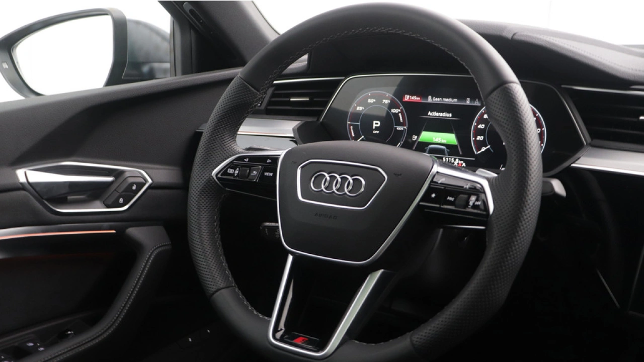 Audi e-tron Sportback S 500 pk Quattro | Panoramadak | Head up | B&O | Supersport stoelen | 22