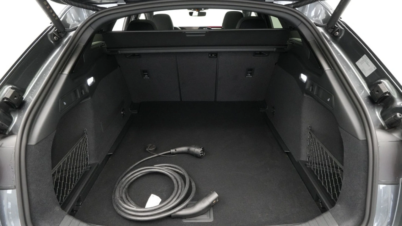 Audi A6 Avant e-tron S-line performance 100 kWh