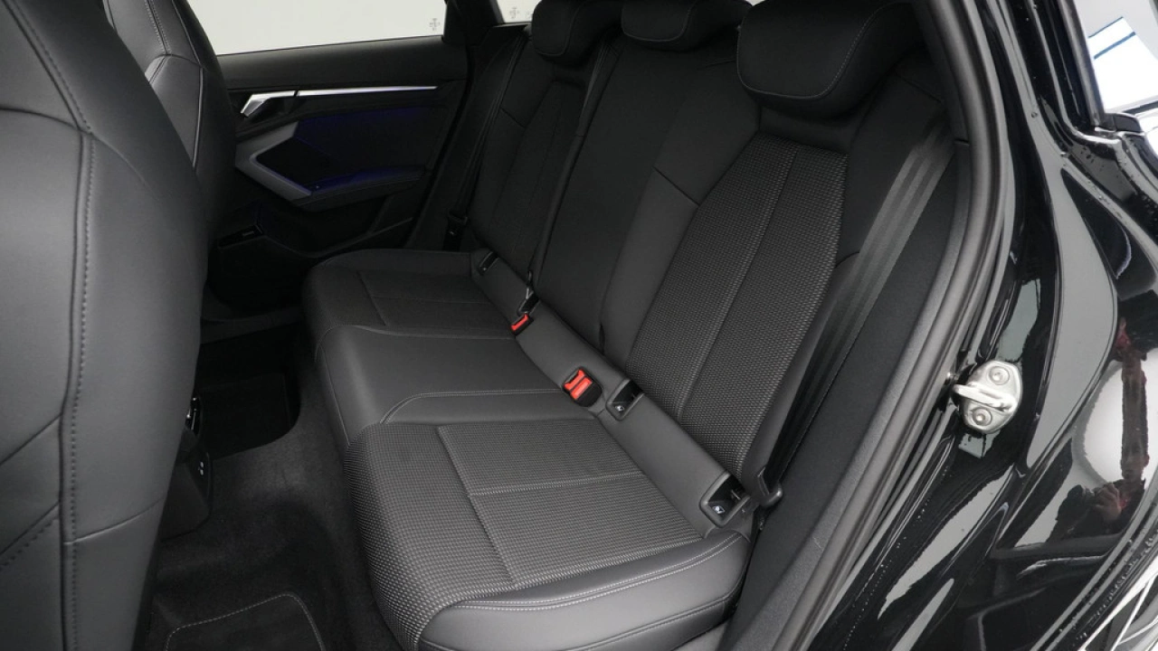 Audi A3 Sportback 30 TFSI S edition