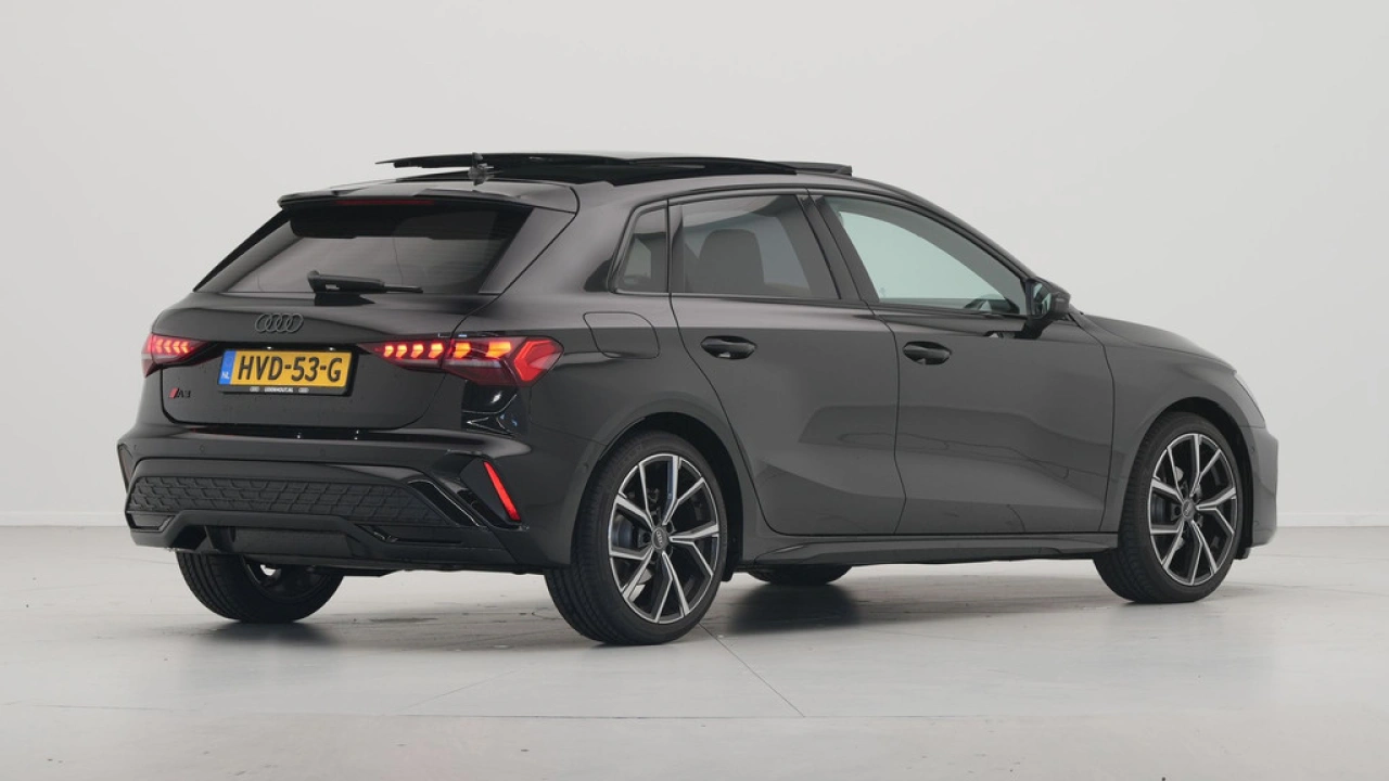 Audi A3 Sportback 30 TFSI S edition