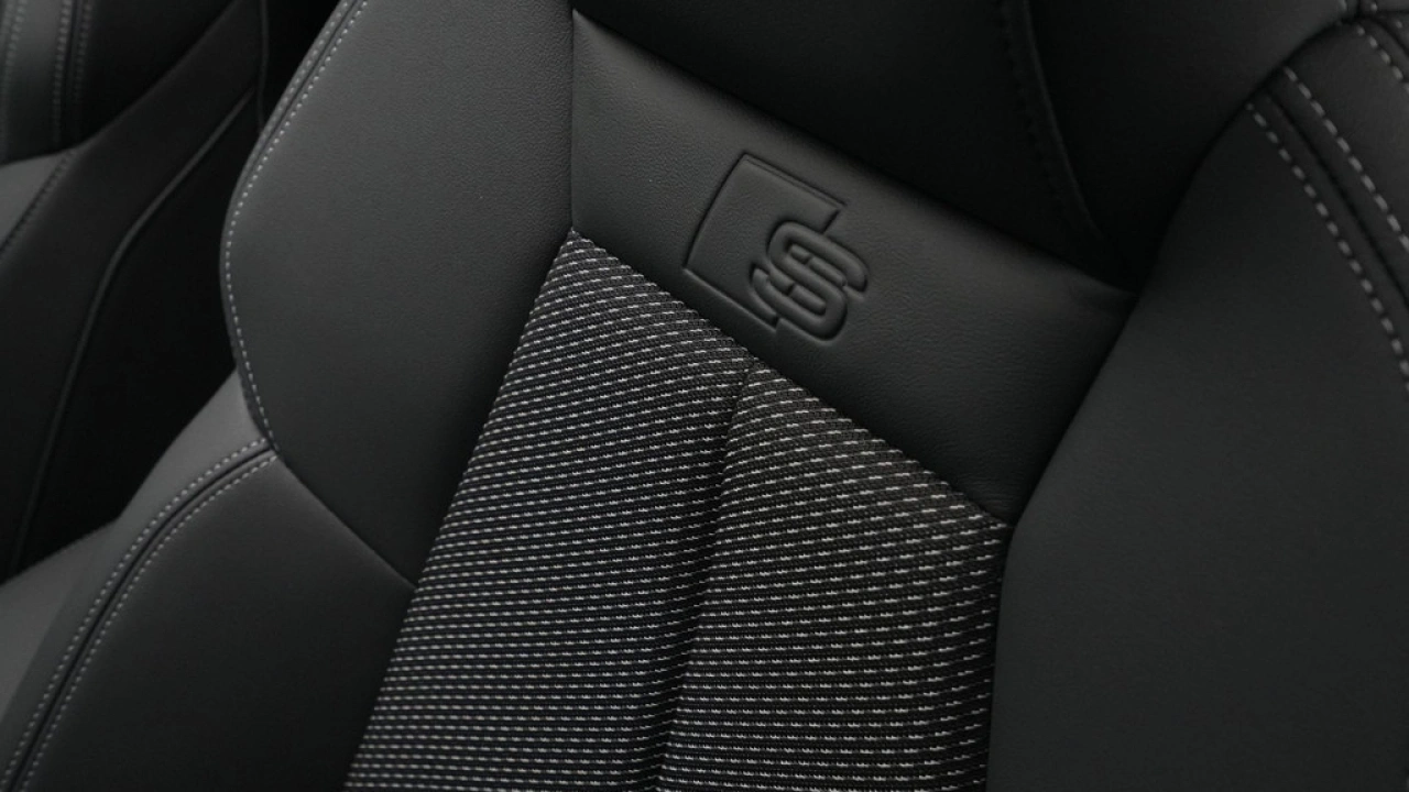 Audi A3 Limousine 30 TFSI S edition