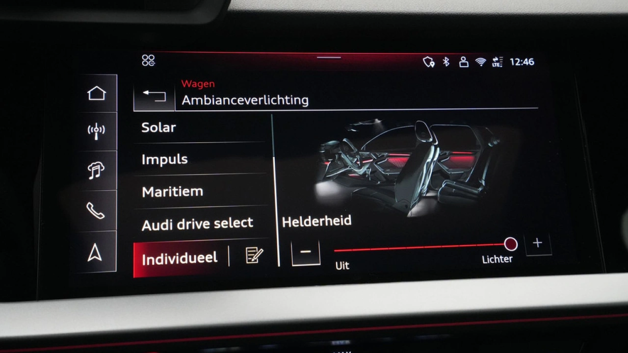 Audi A3 Limousine 30 TFSI S edition