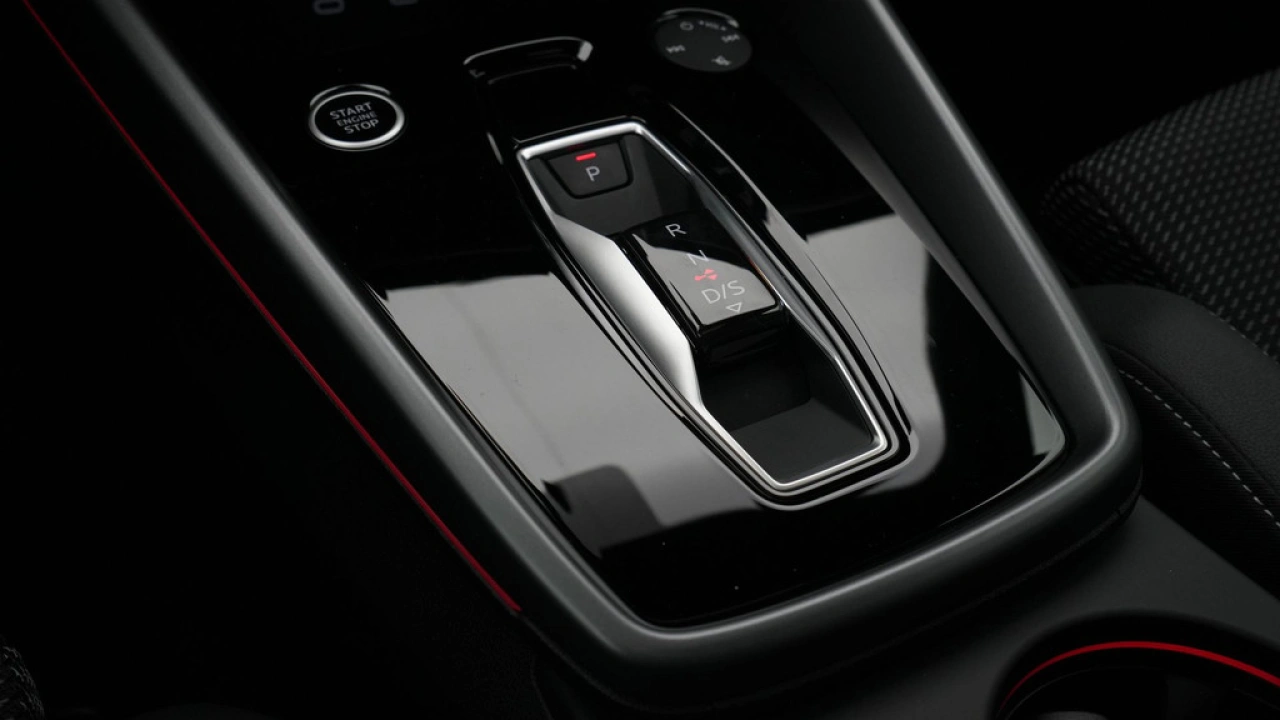 Audi A3 Limousine 30 TFSI S edition