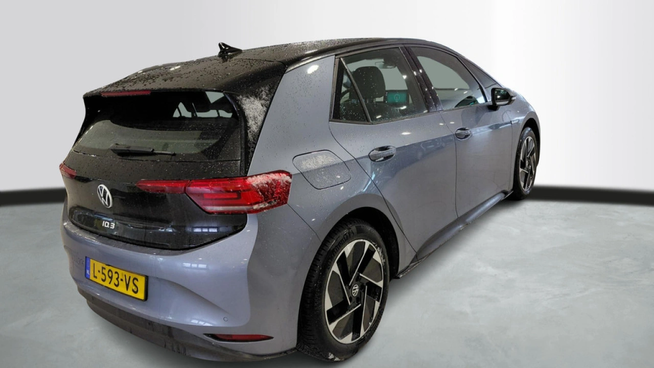 Volkswagen ID.3 Life 58 kWh | Verwarmde stoelen en stuur | App Connect | Navi |Steunhaak