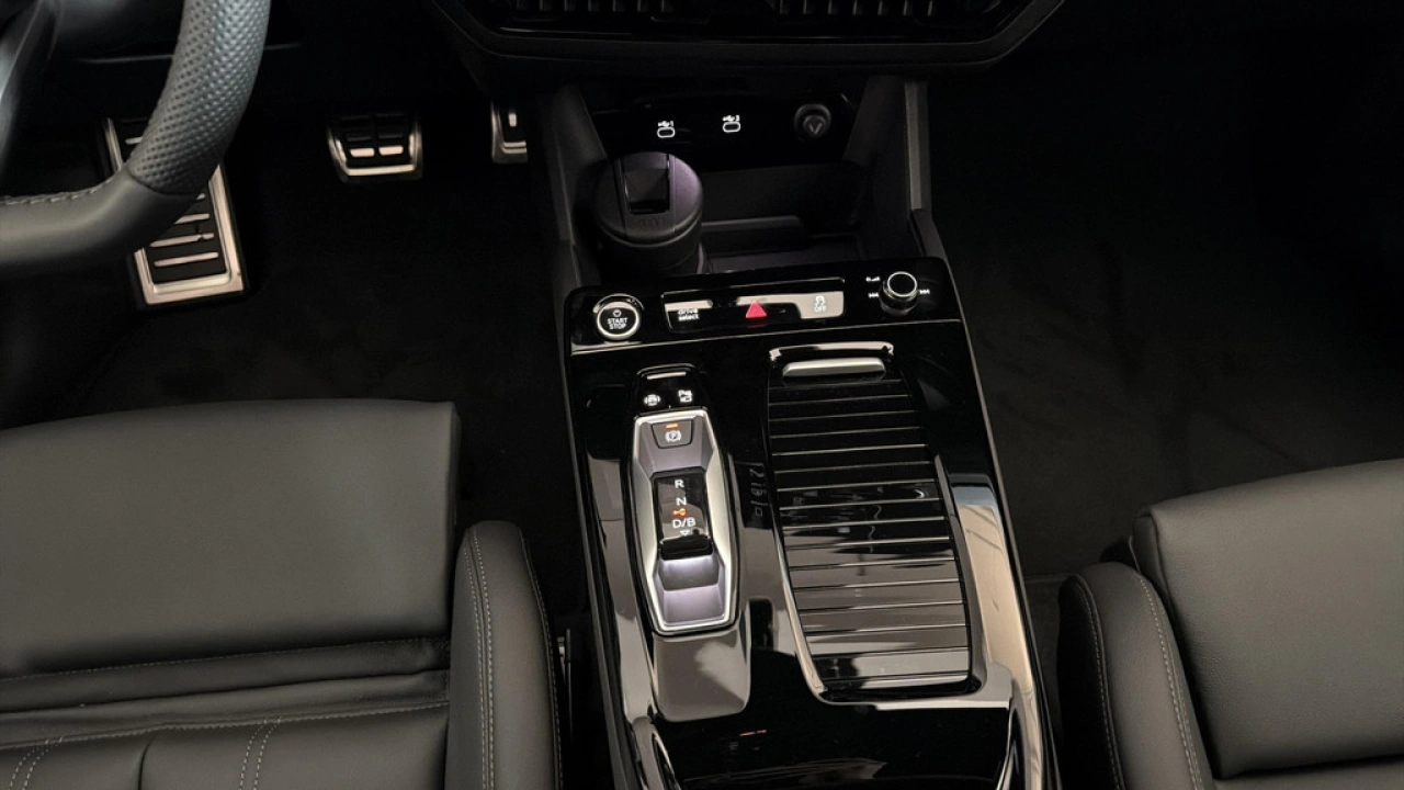 Audi Q6 e-tron S edition performance 100 kWh