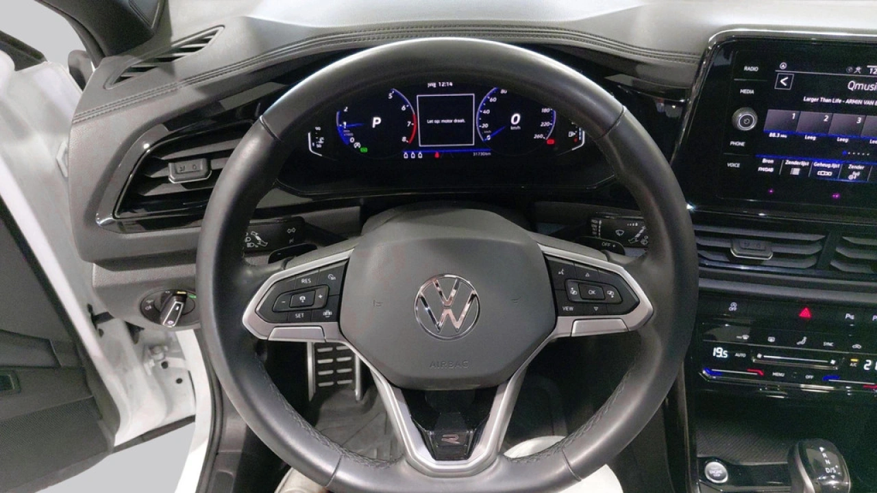 Volkswagen T-Roc 1.5 TSI Automaat | R-Line | Black Style | Panoramadak |