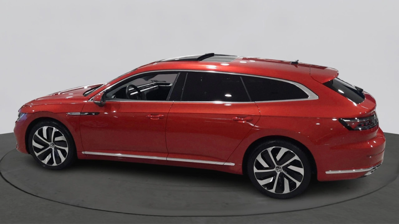 Volkswagen Arteon Shooting Brake 2.0 TSI R-Line Business+ | Trekhaak | 19