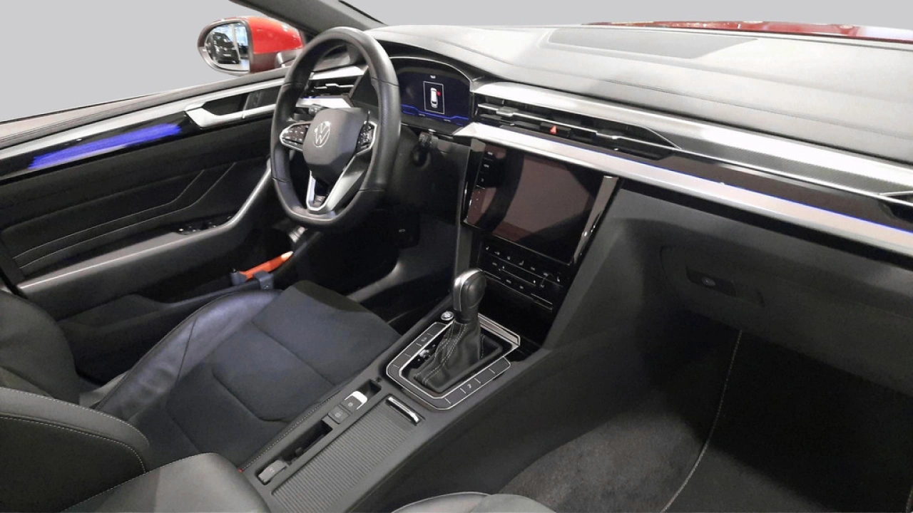 Volkswagen Arteon Shooting Brake 2.0 TSI R-Line Business+ | Trekhaak | 19