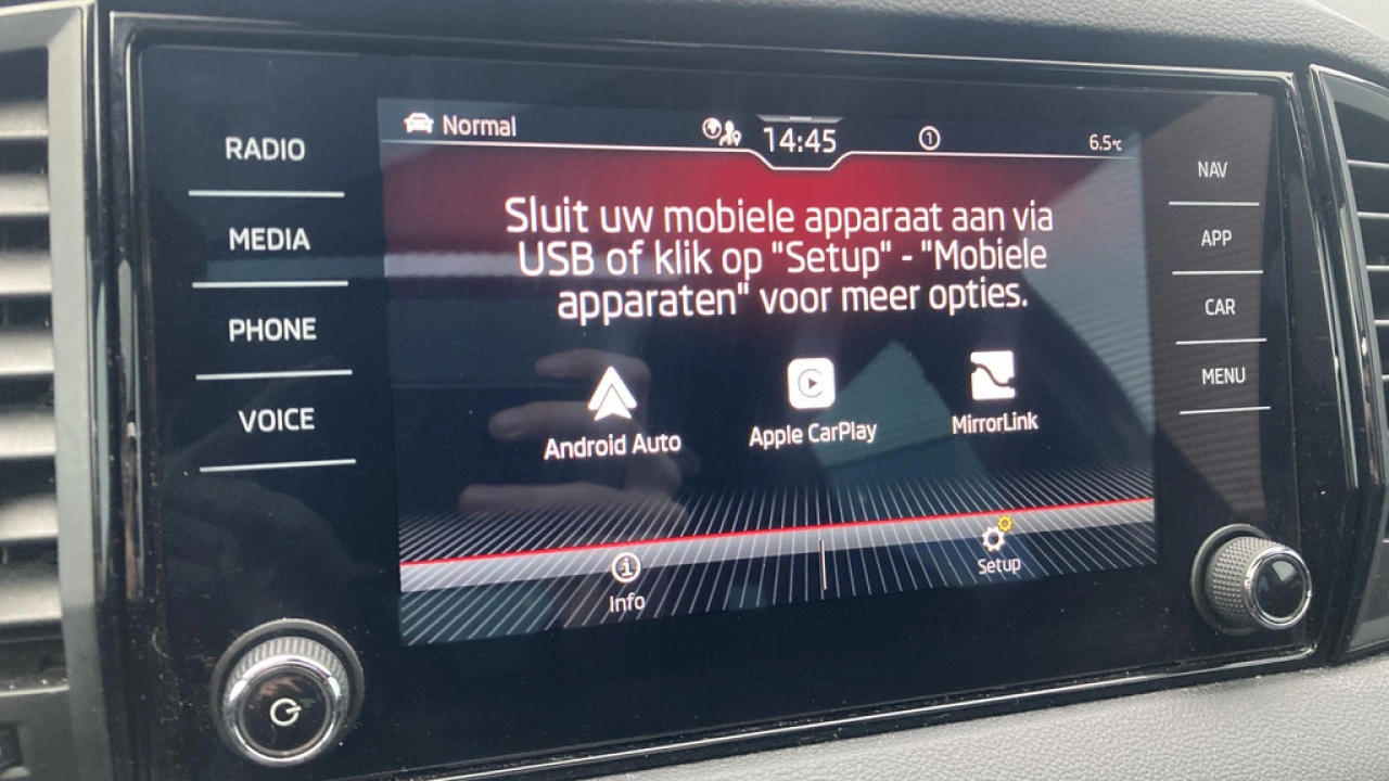 Škoda Karoq 1.5 TSI ACT 150pk DSG Sportline Business