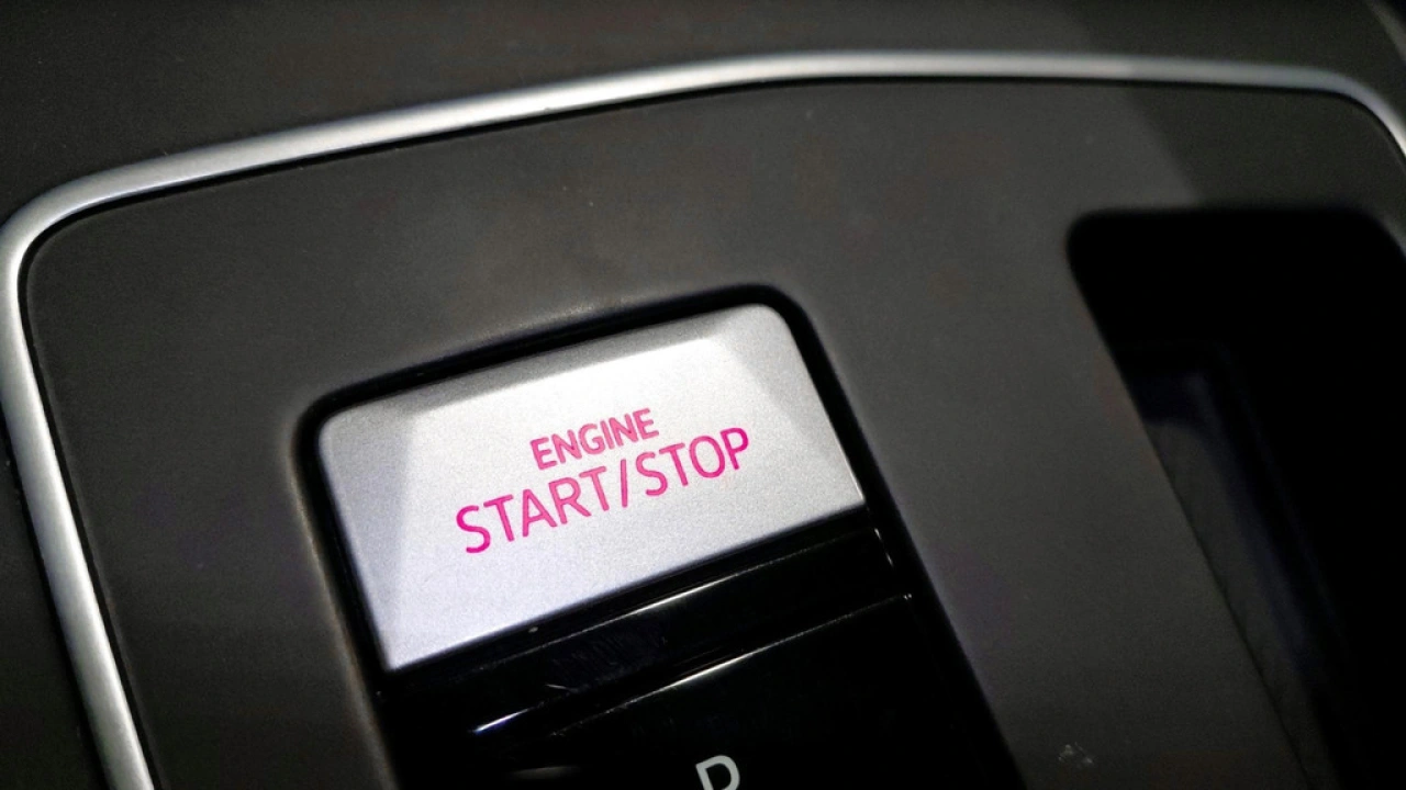 Volkswagen Golf GTE 1.4 eHybrid | Panoramadak | Camera | Head-Updisplay | LED Matrix |