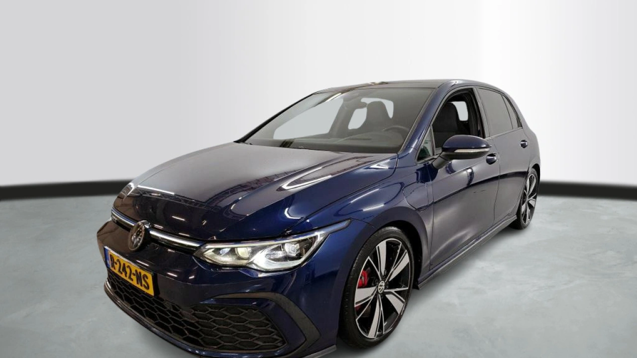 Volkswagen Golf GTE 1.4 eHybrid | Panoramadak | Binnenkort beschikbaar |