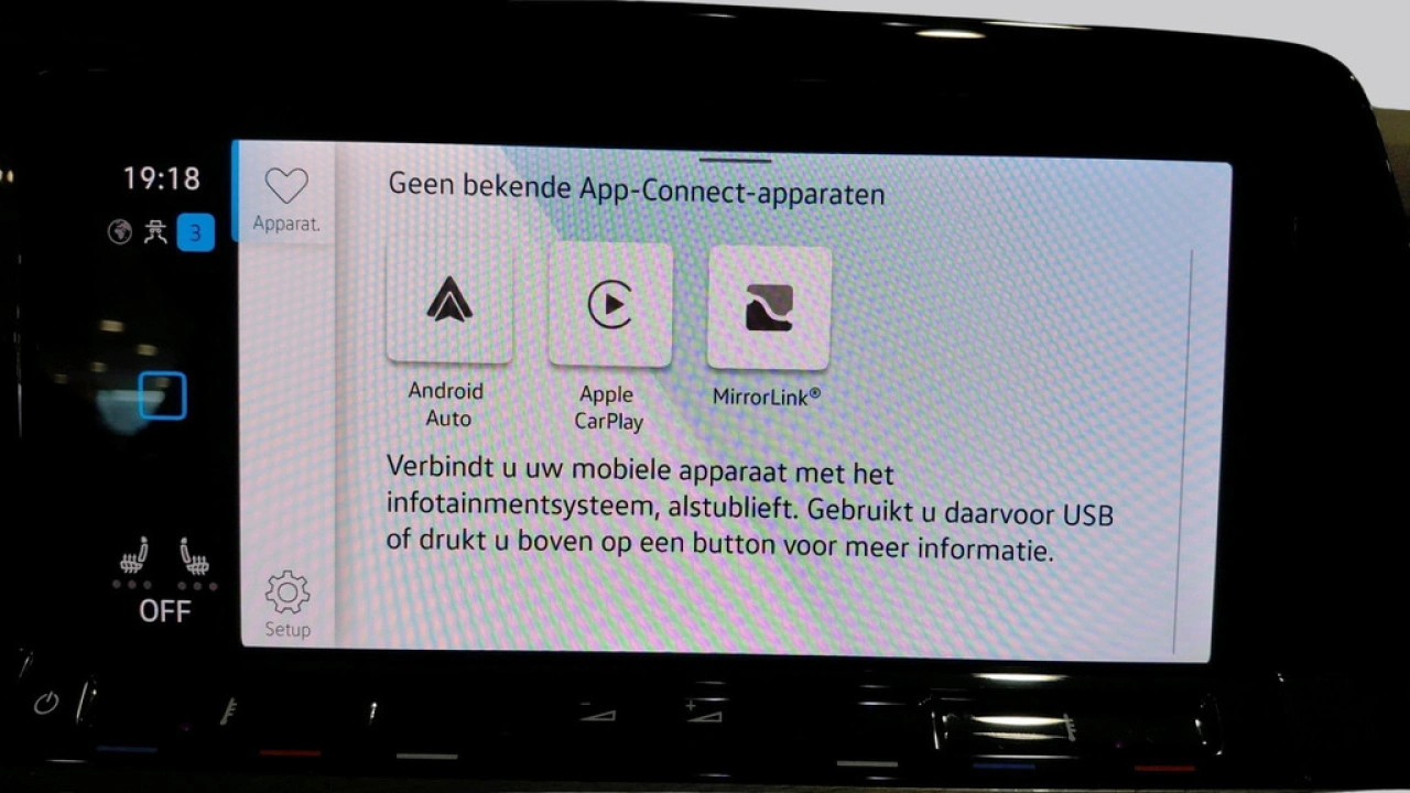 Volkswagen Golf GTE 1.4 eHybrid | Panoramadak | Camera | Head-Updisplay | LED Matrix |