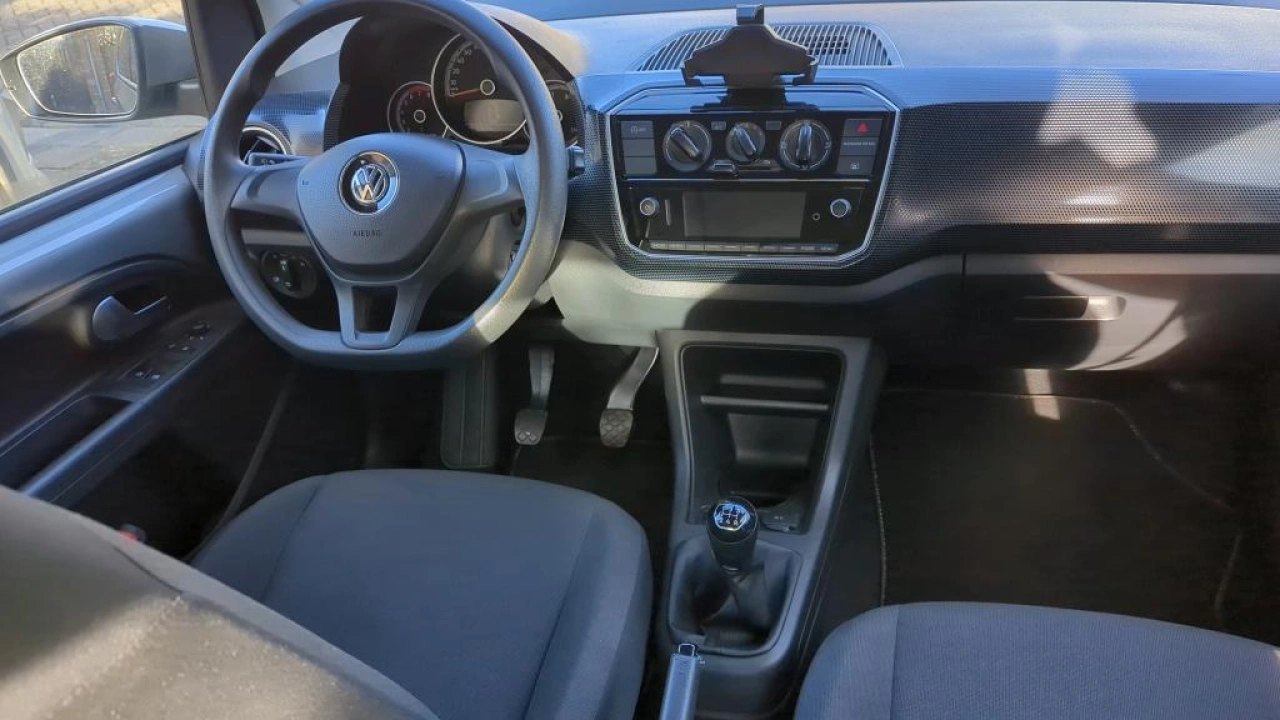 Volkswagen up! 1.0 BMT move up! | 22.500km! | Binnenkort beschikbaar |