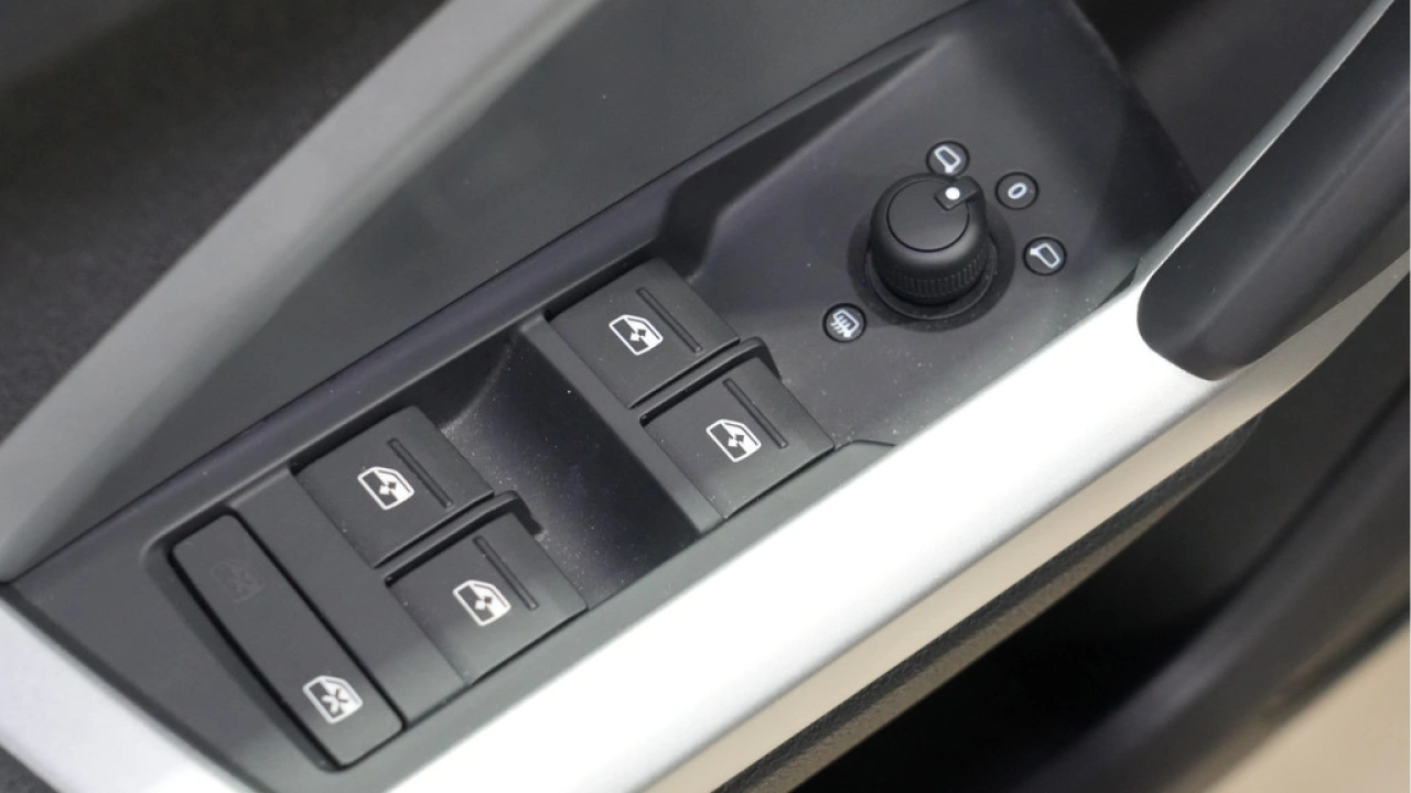 Audi Q3 35 TFSI 150 pk S-Tronic Business Edition