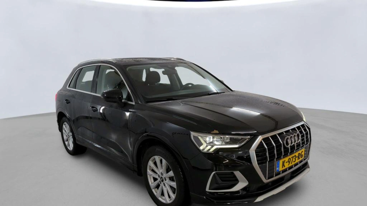 Audi Q3 35 TFSI Business Edition