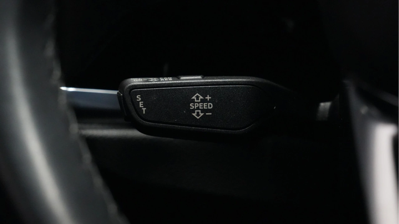 Audi Q3 35 TFSI 150 pk S-Tronic Business Edition