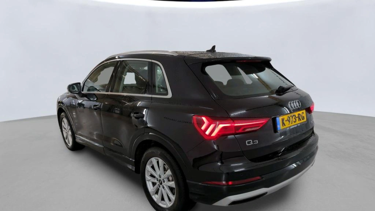 Audi Q3 35 TFSI Business Edition