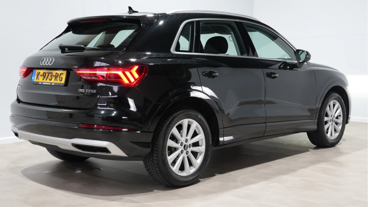 Audi Q3 35 TFSI 150 pk S-Tronic Business Edition