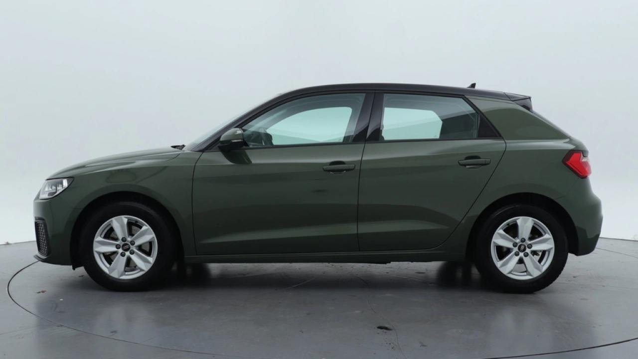 Audi A1 Sportback 30 TFSI 110PK Pro Line | Contrast dak | Sportstoelen | Cruise control |