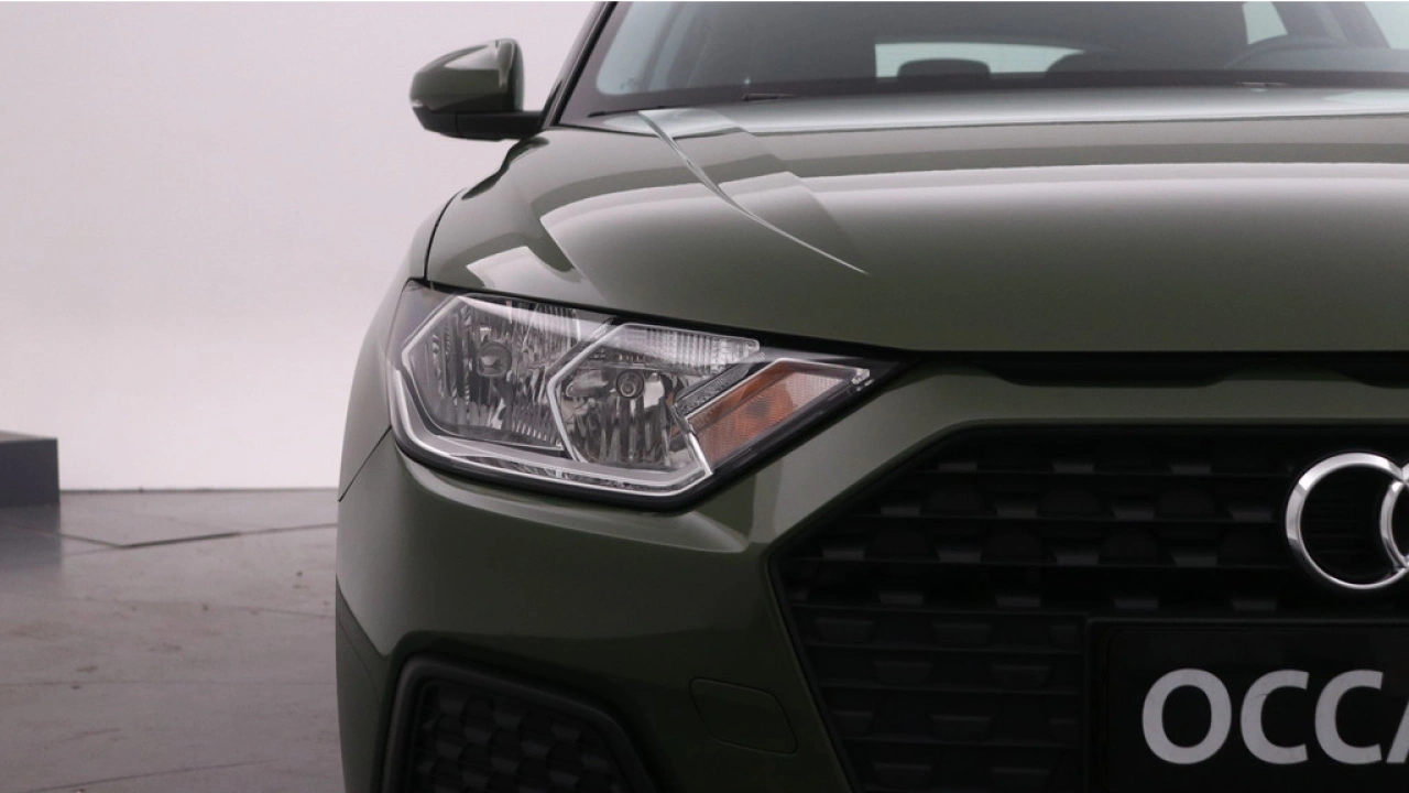 Audi A1 Sportback 30 TFSI 110PK Pro Line | Contrast dak | Sportstoelen | Cruise control |