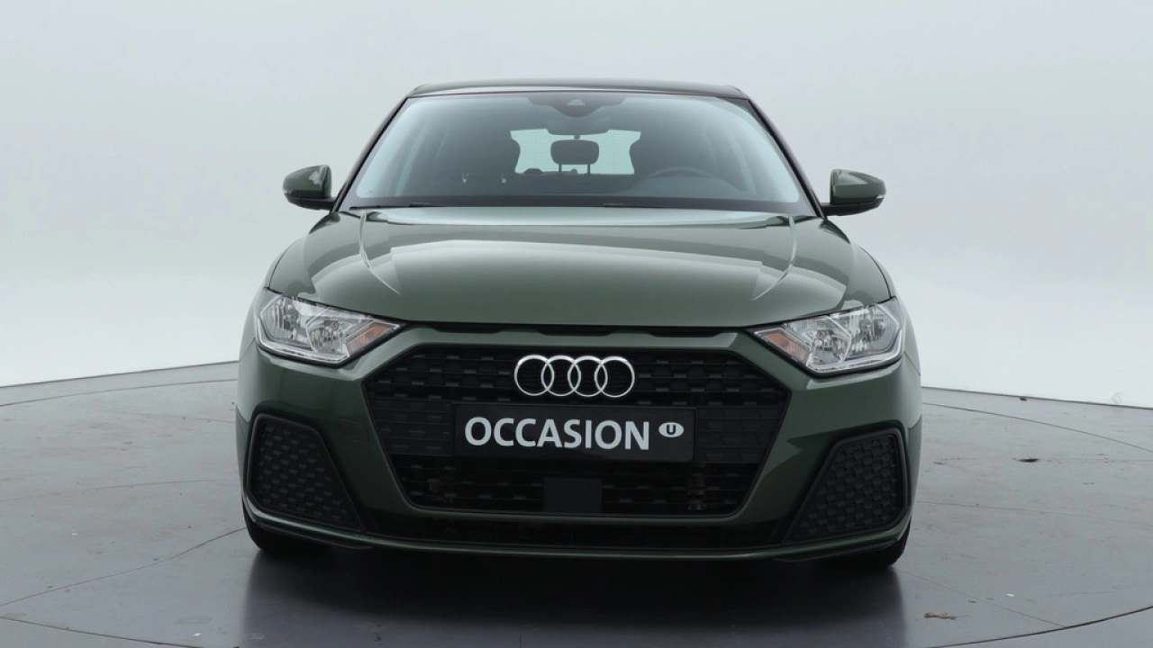 Audi A1 Sportback 30 TFSI 110PK Pro Line | Contrast dak | Sportstoelen | Cruise control |