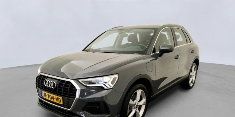 Audi Q3 45 TFSI e Business Edition