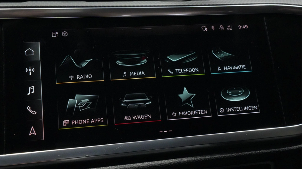 Audi Q3 45 TFSI e Business Edition