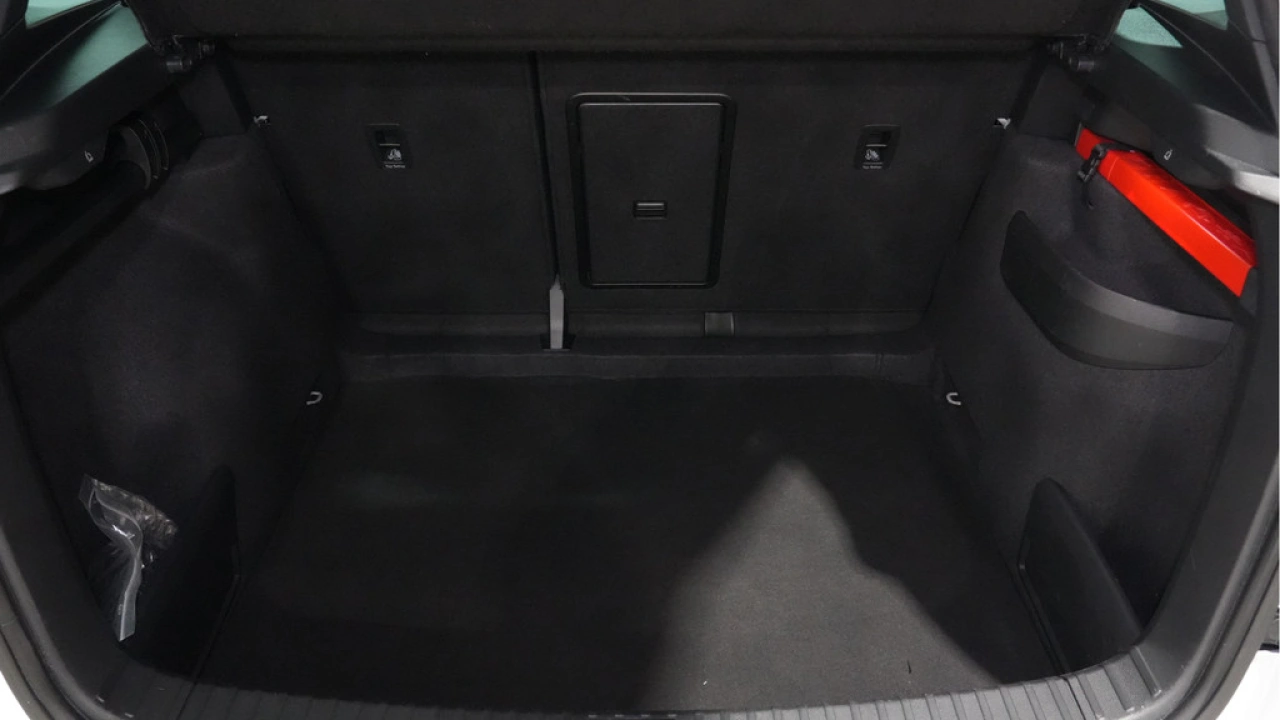 Škoda Karoq 1.5 TSI ACT Sportline Business