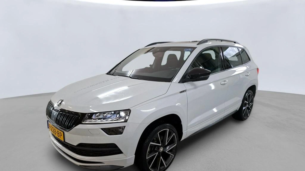 Škoda Karoq 1.5 TSI ACT Sportline Business