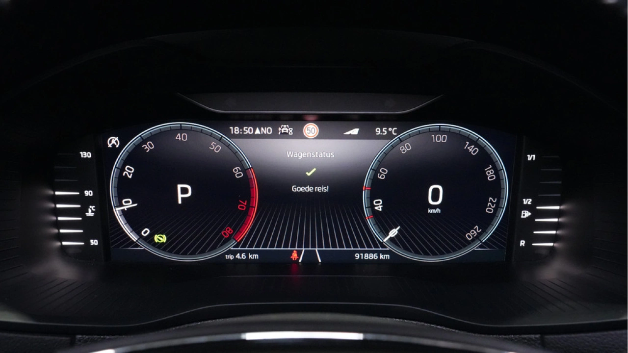 Škoda Karoq 1.5 TSI ACT Sportline Business