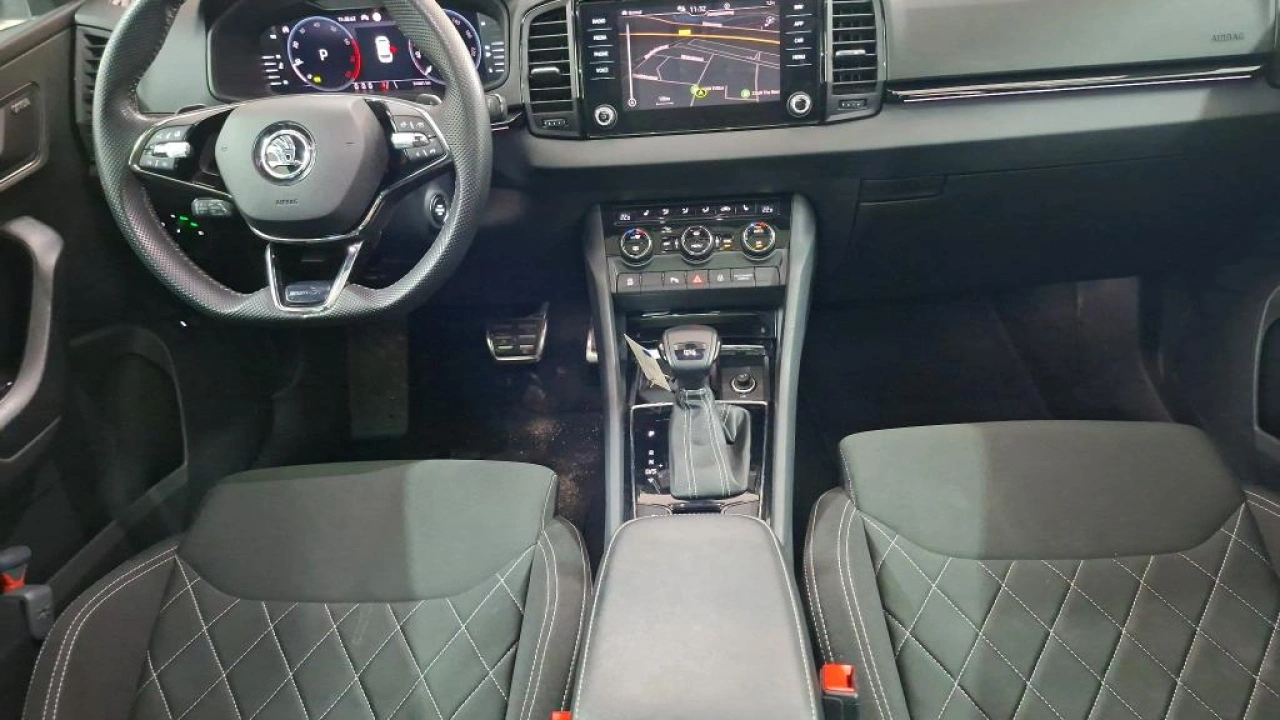 Škoda Karoq 1.5 TSI ACT Sportline Business