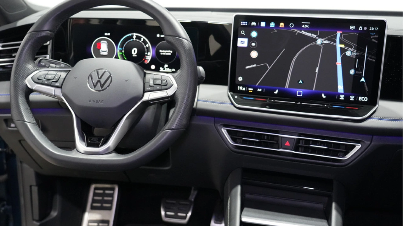 Volkswagen Tiguan 1.5 eHybrid 204pk R-Line Business