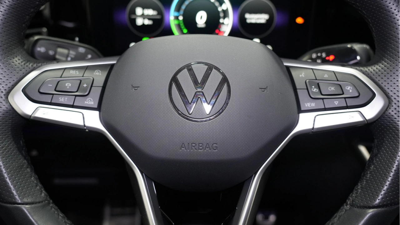 Volkswagen Tiguan 1.5 eHybrid 204pk R-Line Business