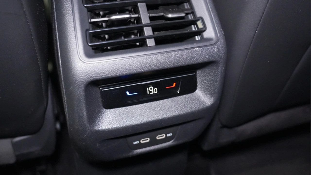 Volkswagen Tiguan 1.5 eHybrid 204pk R-Line Business