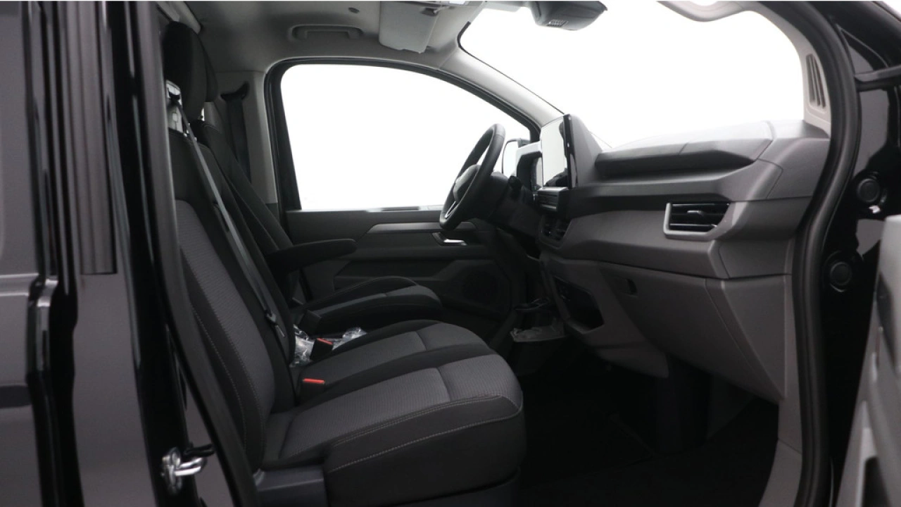 VW Bedrijfswagens E-Transporter L2H1 64kWh 210kW 286PK Style