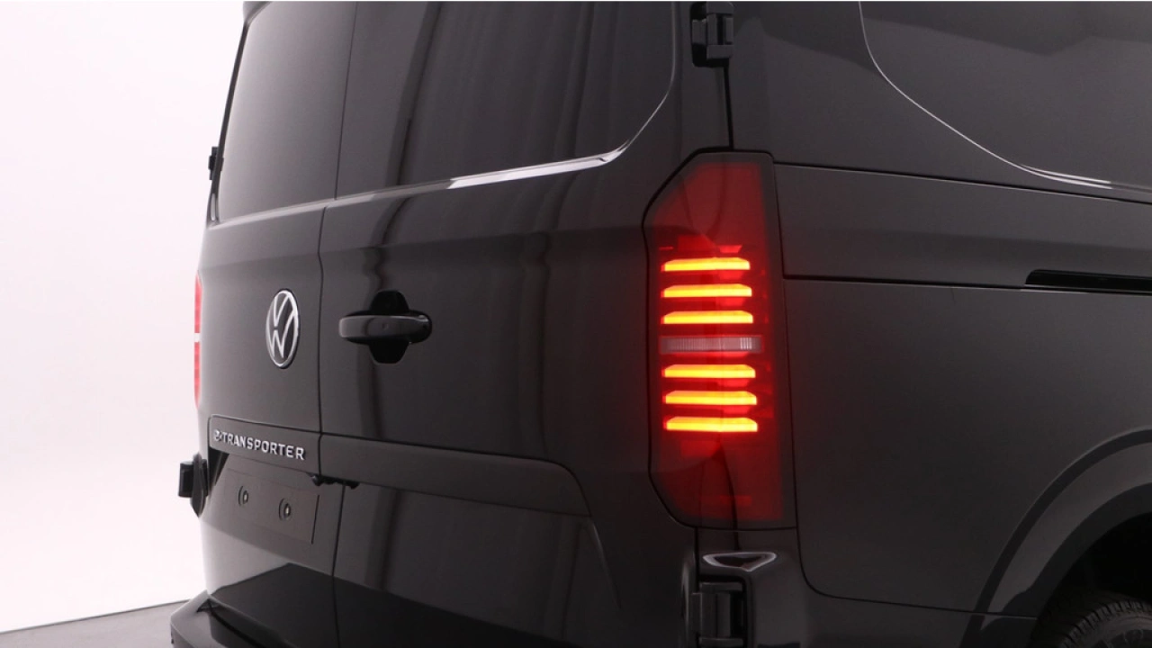 VW Bedrijfswagens Transporter e-Transporter L2H1 64kWh 210kW 286PK Style