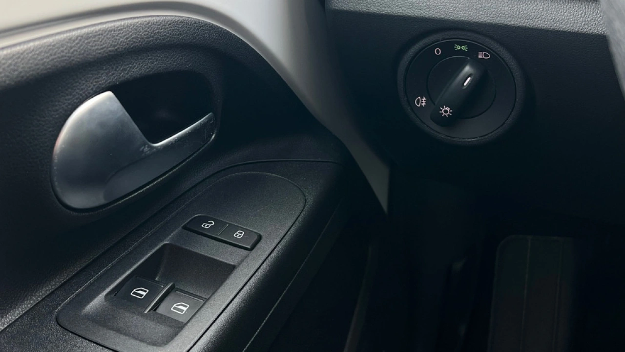 Volkswagen up! 1.0 65pk Airco bluetooth