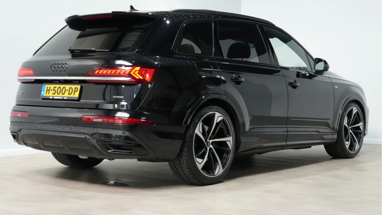 Audi Q7 55 TFSI quattro Pro Line S 7p