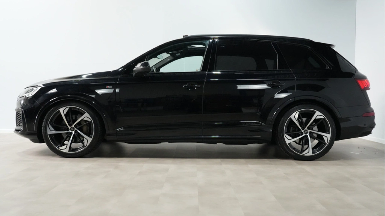 Audi Q7 55 TFSI quattro Pro Line S 7p