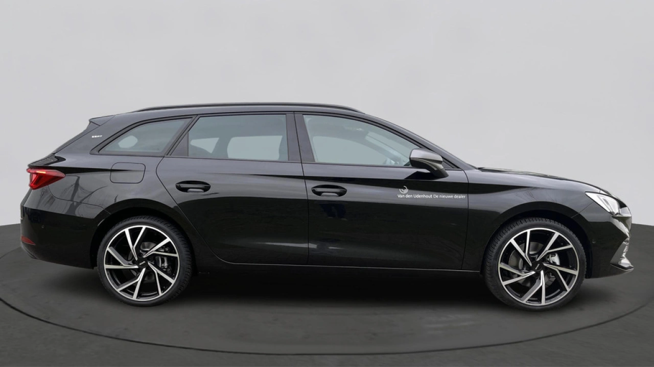 SEAT Leon Sportstourer 1.5 TSI e-Hybrid FR Business