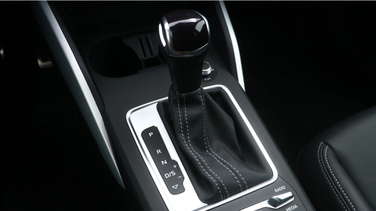 Audi Q2 35 TFSI 150Pk S Edition | Stoelverwarming | Carplay | Matrix LED |