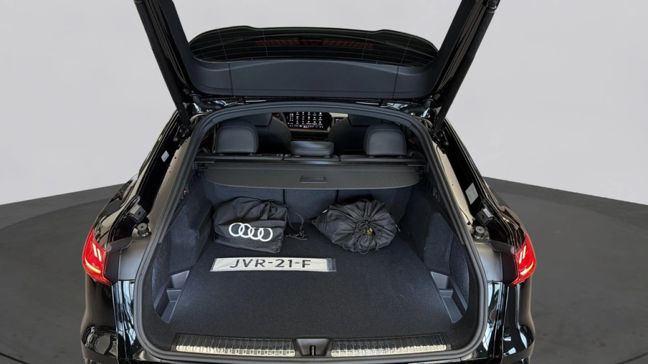 Audi Q5 Sportback 2.0 TFSI e-hybrid 367Pk Quattro S edition Competition