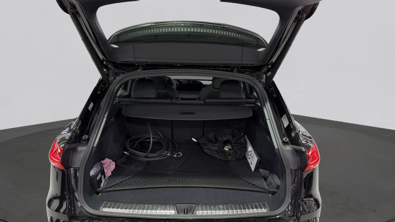 Audi Q5 2.0 TFSI 299Pk E-hybrid Quattro S edition