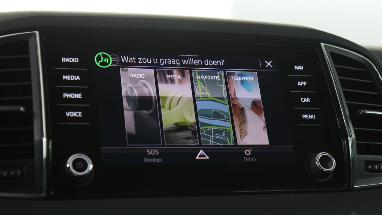 Škoda Karoq 1.5 TSI 150pk Automaat Ambition