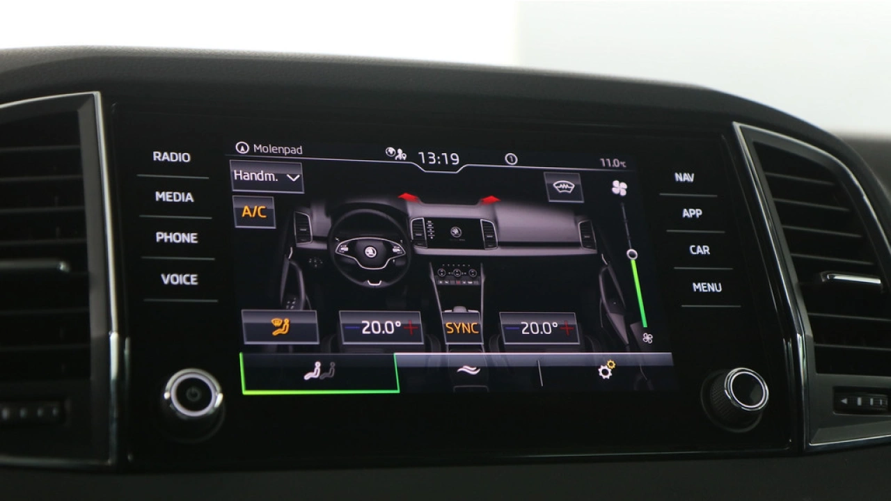 Škoda Karoq 1.5 TSI 150pk Automaat Ambition